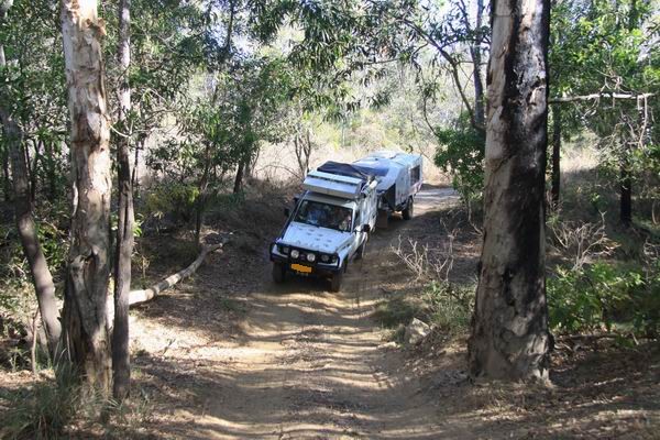 In Lakefield NP is Kimmy voor het eerst echt off road geweest. 
Dit zijn foto's op de track naar 12 mile lagoon camparea.