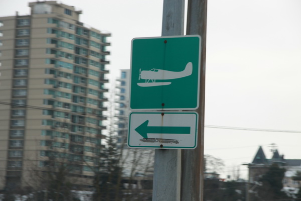 Route naar Watervliegtuigen 
Hier een heel gebruikelijk vervoersmiddel