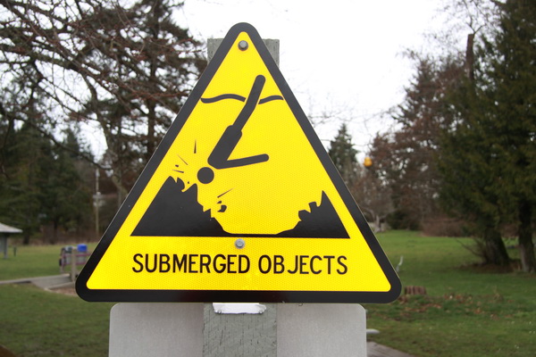 Submerged objects, verborgen objecten onderwater