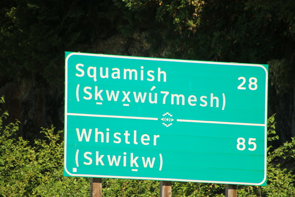 Afstandbord met lokale namen
Van Vancouver naar Whistler