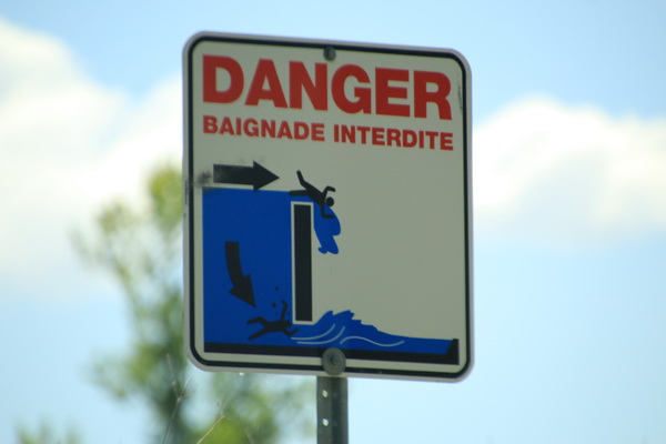 Gevaarlijke stromingen (bij dam)