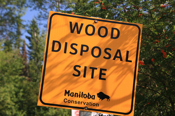 Hout inlever punt op grens Manitoba